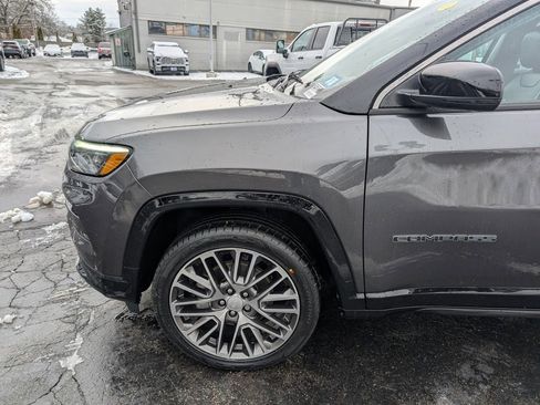 Used 2022 Jeep Compass Limited w/ Elite Group image 2