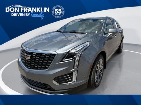 Used 2020 Cadillac XT5 Premium Luxury FWD image 1