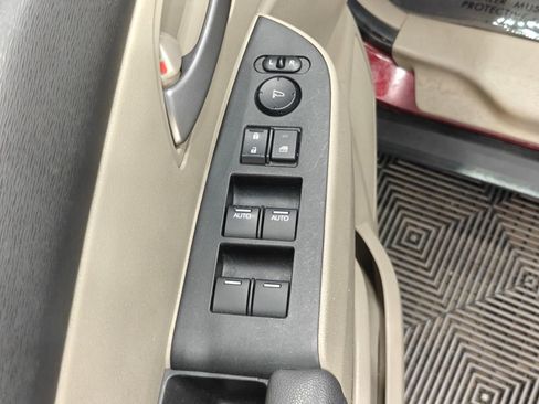 Used 2012 Honda Odyssey EX image 37