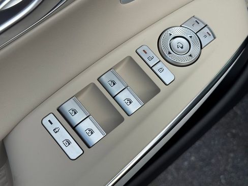 New 2026 Genesis GV70 2.5T Advanced image 24