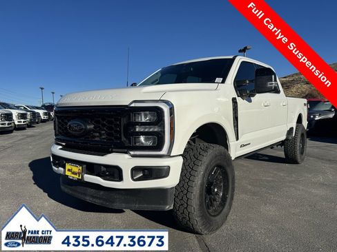 New 2026 Ford F350 Lariat w/ Black Appearance Package image 5