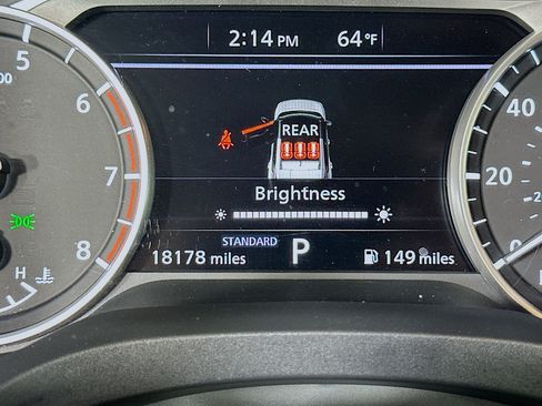 Used 2023 Nissan Rogue S image 19