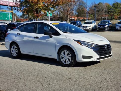 Used 2025 Nissan Versa S w/ Trunk Package image 1