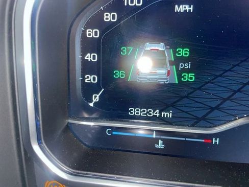 Used 2023 GMC Sierra 1500 Denali w/ Technology Package AWD/4WD image 11