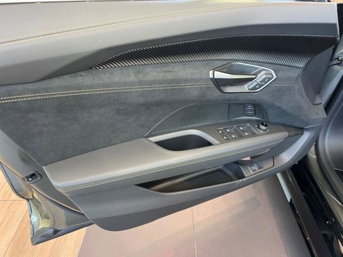 New 2026 Audi RS e-tron GT performance image 9