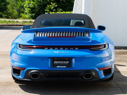 Used 2023 Porsche 911 Turbo S AWD/4WD image 15