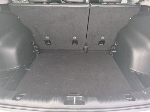 Used 2019 Jeep Compass Latitude image 7