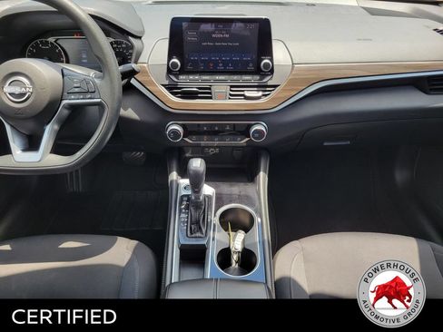 Used 2023 Nissan Altima 2.5 SV FWD image 19