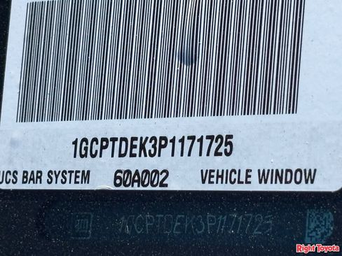 Used 2023 Chevrolet Colorado Z71 w/ Z71 Convenience Package 2 image 33