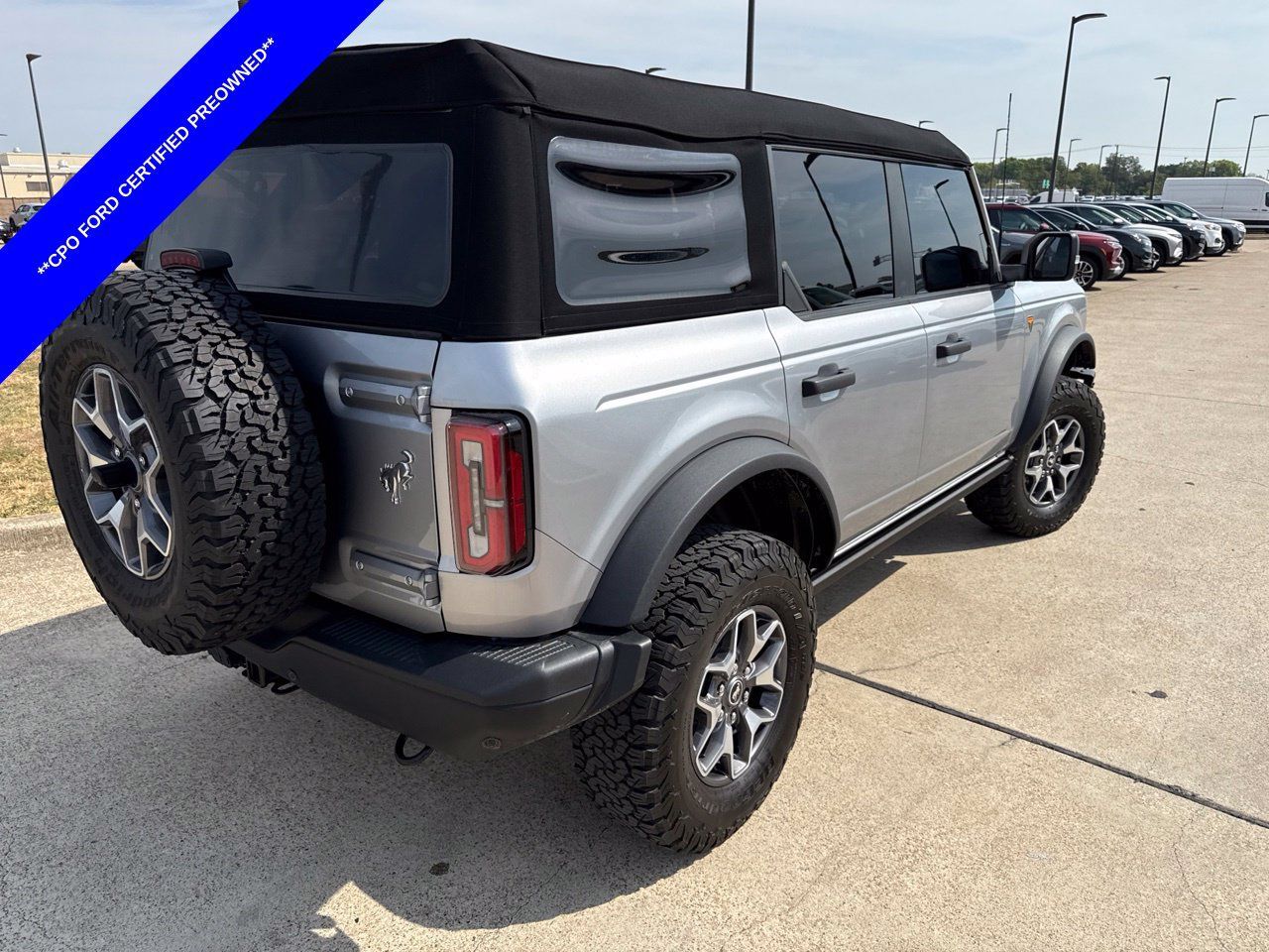 Used 2024 Ford Bronco Badlands AWD/4WD image 11