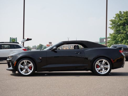 Used 2016 Chevrolet Camaro SS image 27