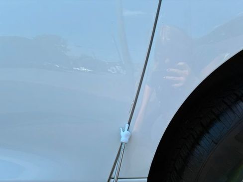 Used 2021 Chrysler Pacifica Touring-L FWD image 40