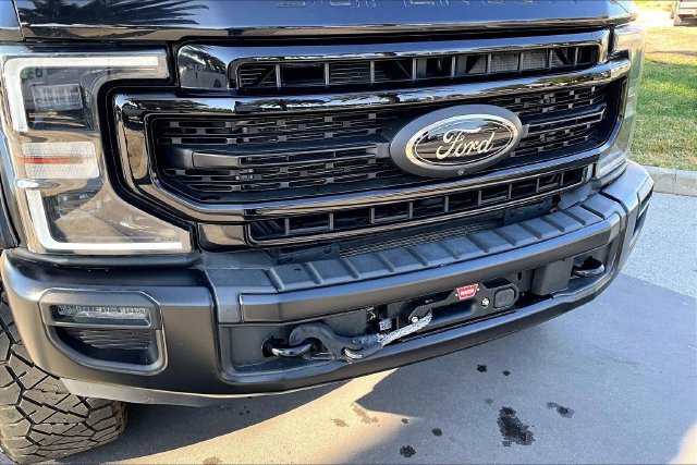 Used 2022 Ford F250 Lariat w/ Tremor Off-Road Package AWD/4WD image 30