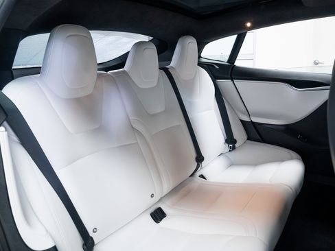 Used 2017 Tesla Model S P100D image 21