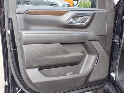 Used 2024 GMC Yukon SLE image 26