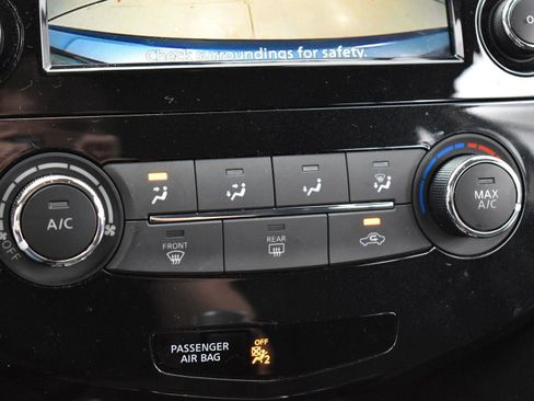 Used 2022 Nissan Rogue Sport S FWD image 23