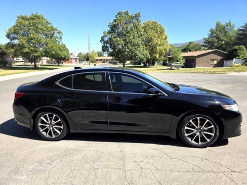 Used 2017 Acura TLX V6 SH-AWD w/ Advance Package image 7