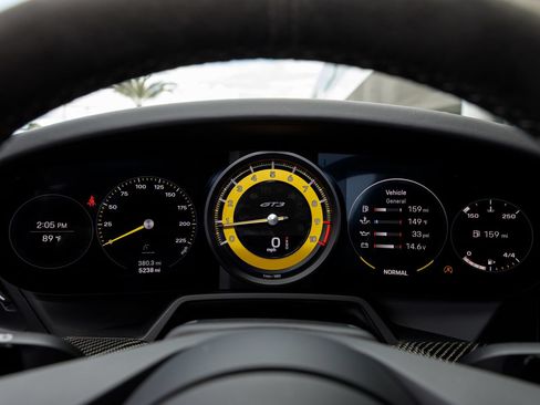 Used 2023 Porsche 911 GT3 RWD image 33