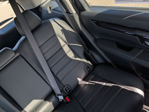 Used 2023 Honda CR-V EX-L image 14