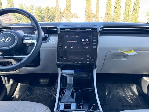 Used 2023 Hyundai Tucson SEL w/ Convenience Package image 15