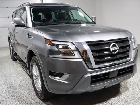Used 2023 Nissan Armada SV RWD image 5