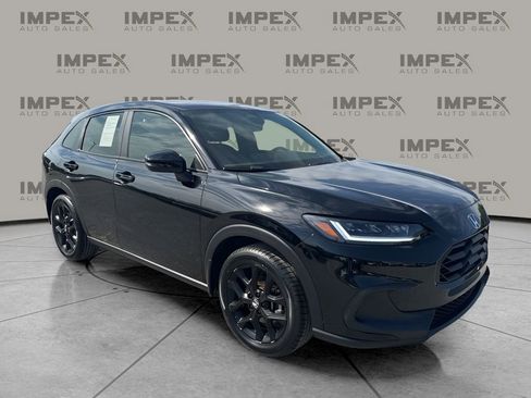 Used 2025 Honda HR-V Sport image 7