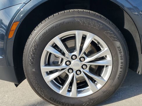 Used 2020 Cadillac XT5 Premium Luxury image 5