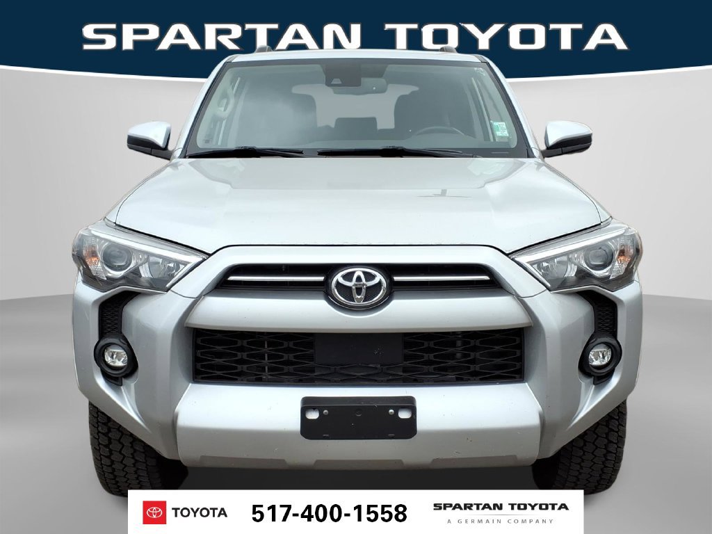 Used 2023 Toyota 4Runner SR5 AWD/4WD image 3