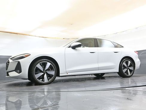 Used 2025 Audi A5 2.0T Premium Plus w/ Premium Plus image 38