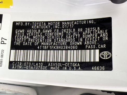 Used 2017 Toyota Camry XLE FWD image 20