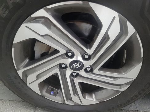 Used 2023 Hyundai Santa Fe SEL FWD image 31