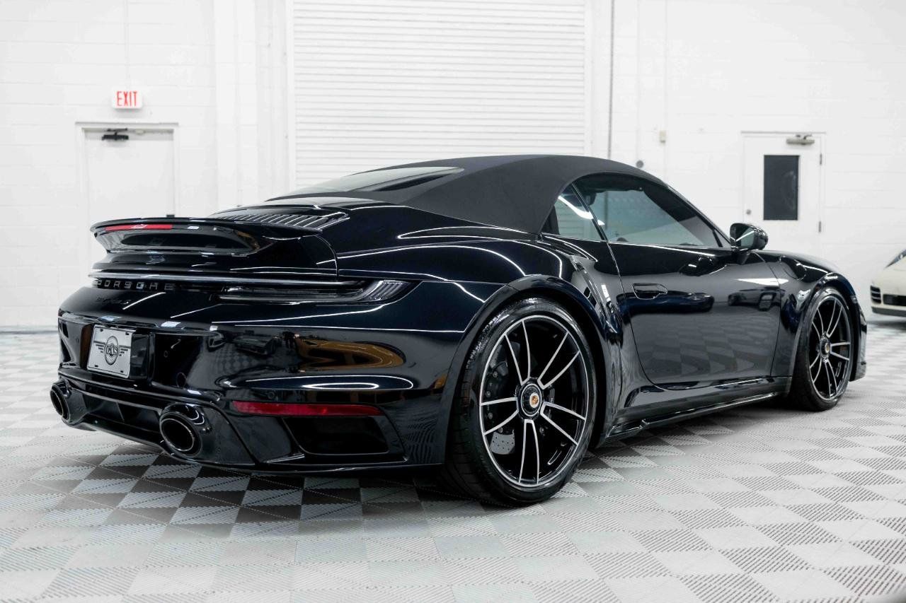 Used 2021 Porsche 911 4 Cabriolet AWD/4WD image 6