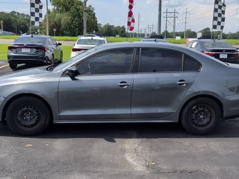 Used 2016 Volkswagen Jetta S FWD image 5