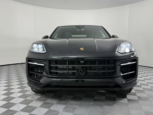 Certified 2026 Porsche Cayenne E-Hybrid Coupe AWD/4WD image 6