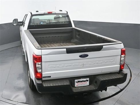 Used 2022 Ford F250 XL w/ Power Equipment Group image 15