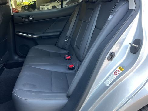 Used 2016 Lexus IS 300 AWD w/ Navigation System Package image 10
