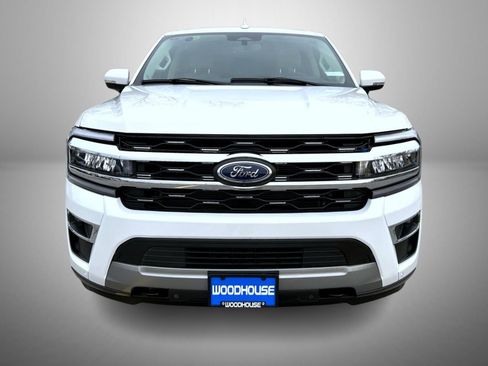 Used 2024 Ford Expedition Max Limited image 2