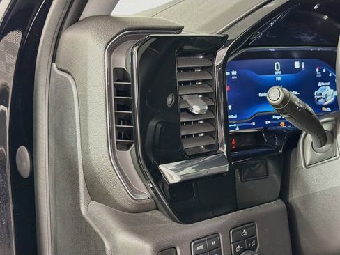Used 2023 Chevrolet Silverado 1500 LT Trail Boss w/ Protection Package AWD/4WD image 10