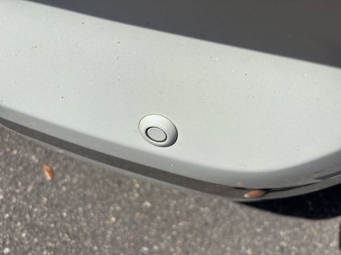 Used 2015 Toyota 4Runner Limited image 33