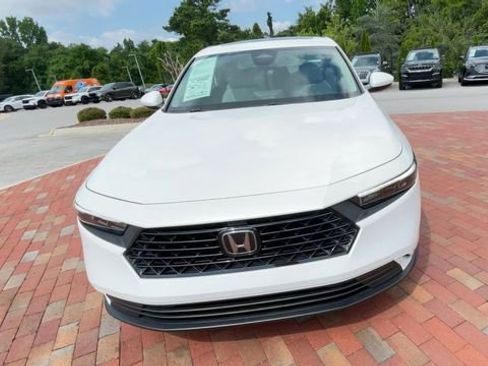 Certified 2024 Honda Accord EX image 4