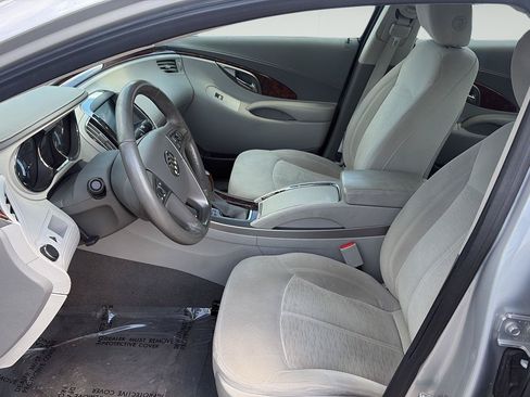 Used 2013 Buick LaCrosse FWD image 12