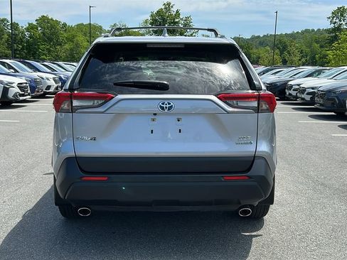 Used 2023 Toyota RAV4 XLE Premium AWD/4WD image 6