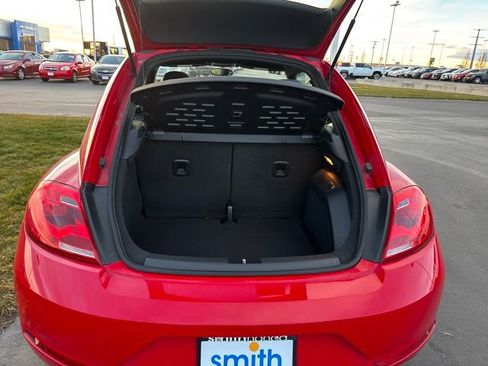 Used 2013 Volkswagen Beetle Turbo image 24