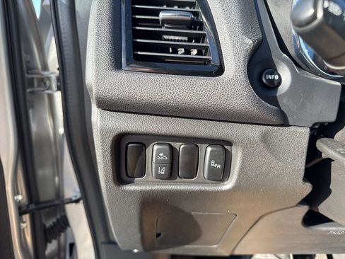 Used 2023 Mitsubishi Outlander Sport ES AWD/4WD image 23