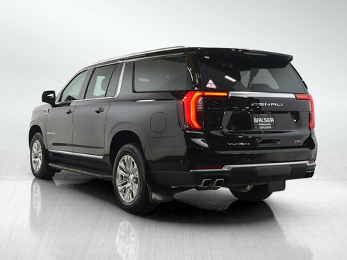 Used 2025 GMC Yukon XL Denali w/ LPO, Floor Liner Package AWD/4WD image 3