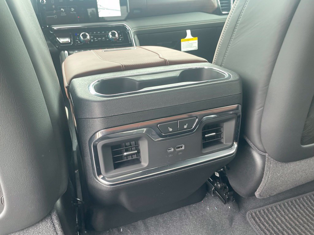 Used 2026 GMC Sierra 2500 Denali Ultimate AWD/4WD image 24