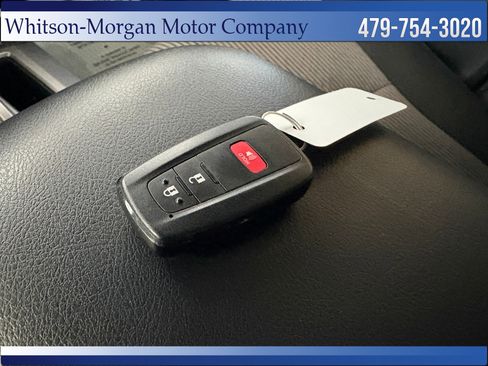 Used 2023 Toyota 4Runner SR5 AWD/4WD image 24