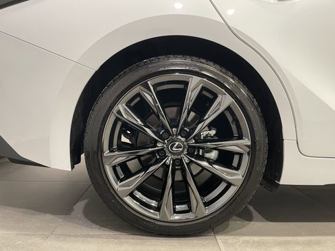 Used 2025 Lexus IS 350 F Sport image 10