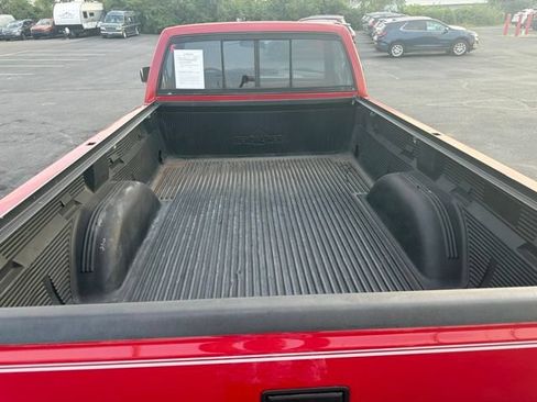 Used 1988 GMC Sierra 1500 2WD Regular Cab image 8