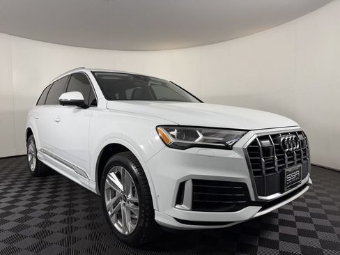 Used 2023 Audi Q7 3.0T Premium AWD/4WD image 3